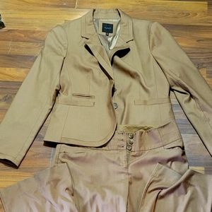 Camel Suit